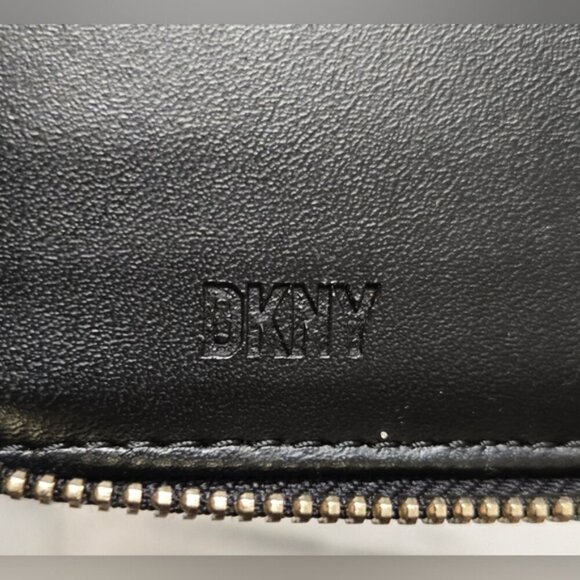 DKNY Wallet Vela Zip Around Wallet ~ NWT - Picture 8 of 9